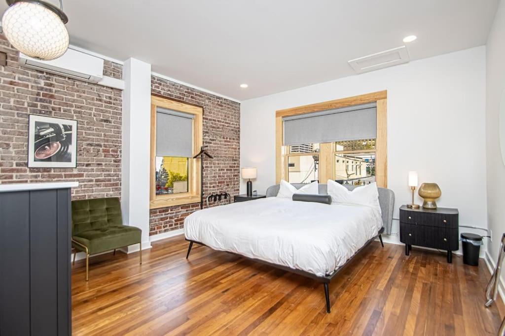 King Bed Stylish Studio In Heart Of Downtown Room # 200 Hot Springs Exterior foto